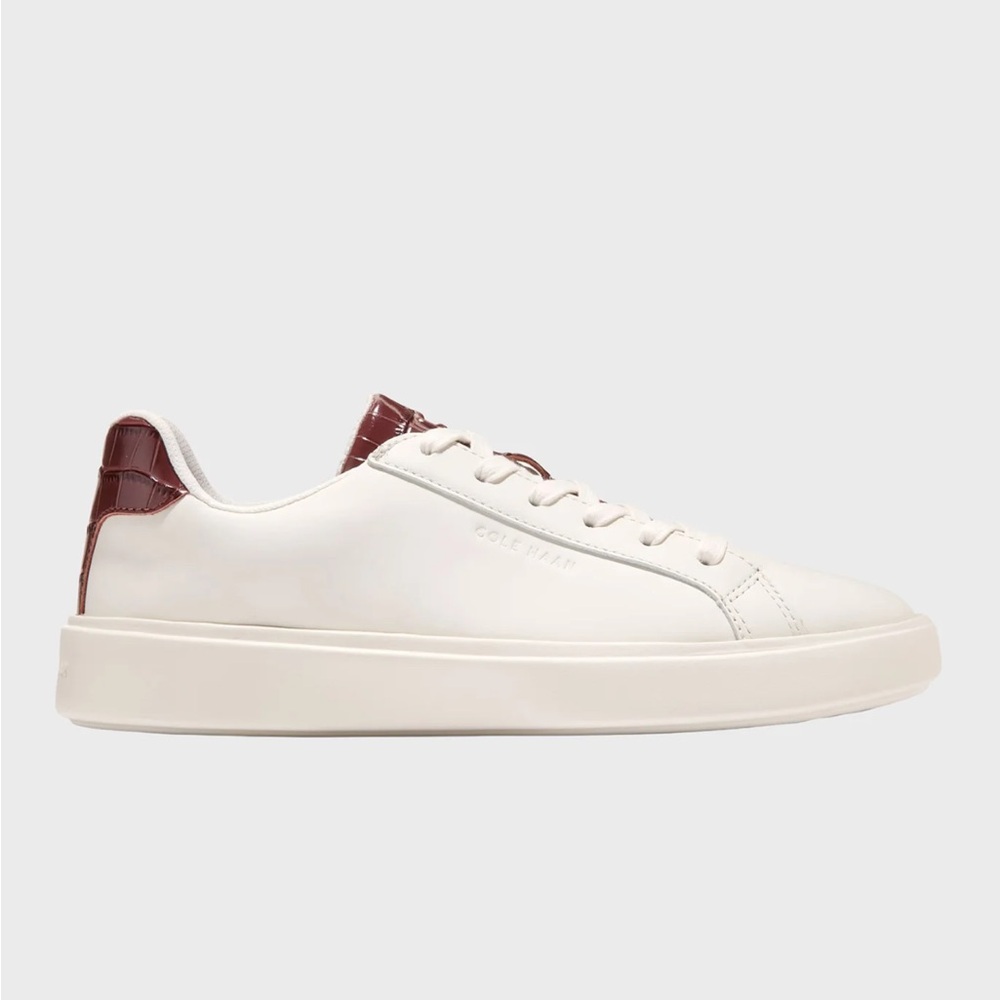 Women's white leather sneakers Grand Crosscourt Daily NWOT Cole Haan W35995
